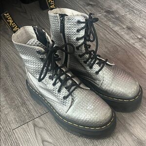 Doc Martens platform silver Jadon stud emboss boots